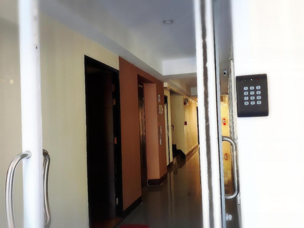 Airport A1 Hotel Чиангмай Екстериор снимка