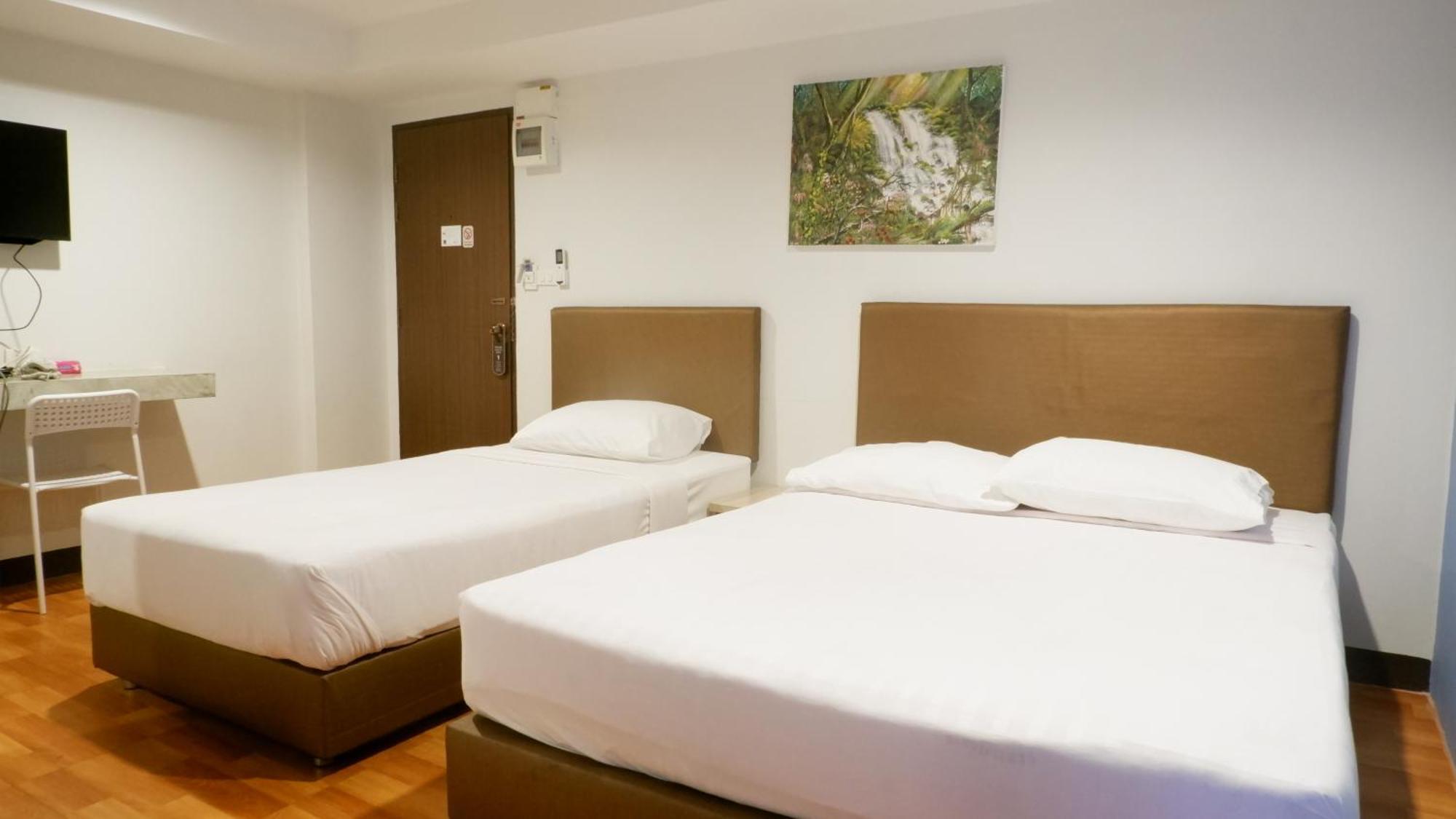 Airport A1 Hotel Чиангмай Екстериор снимка