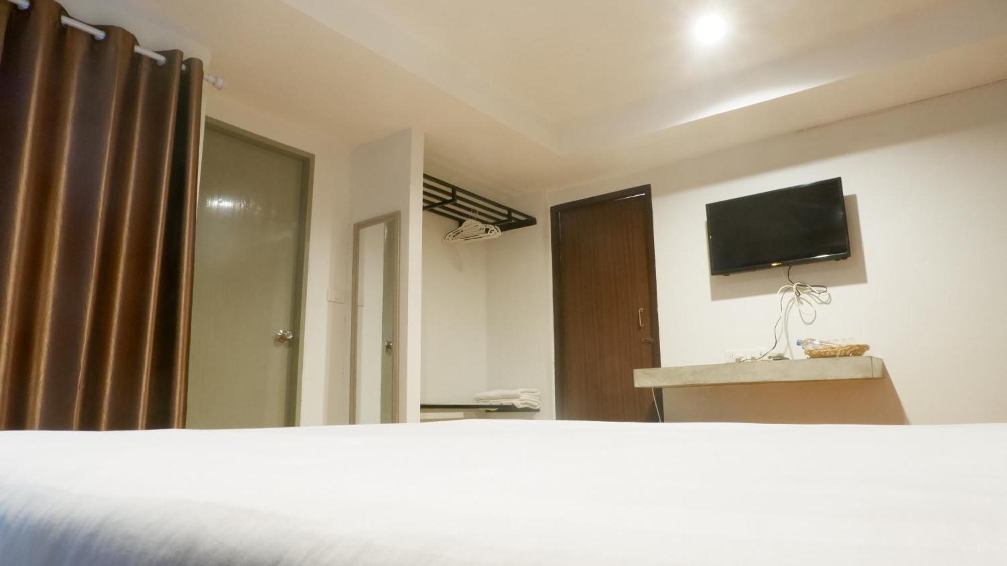 Airport A1 Hotel Чиангмай Екстериор снимка